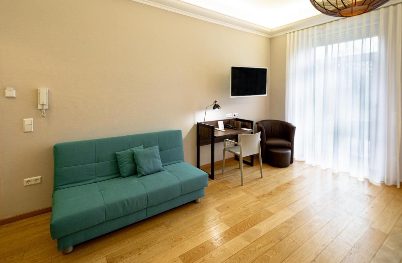 Heidelworld Aparthotel Heidelberg Bagian luar foto