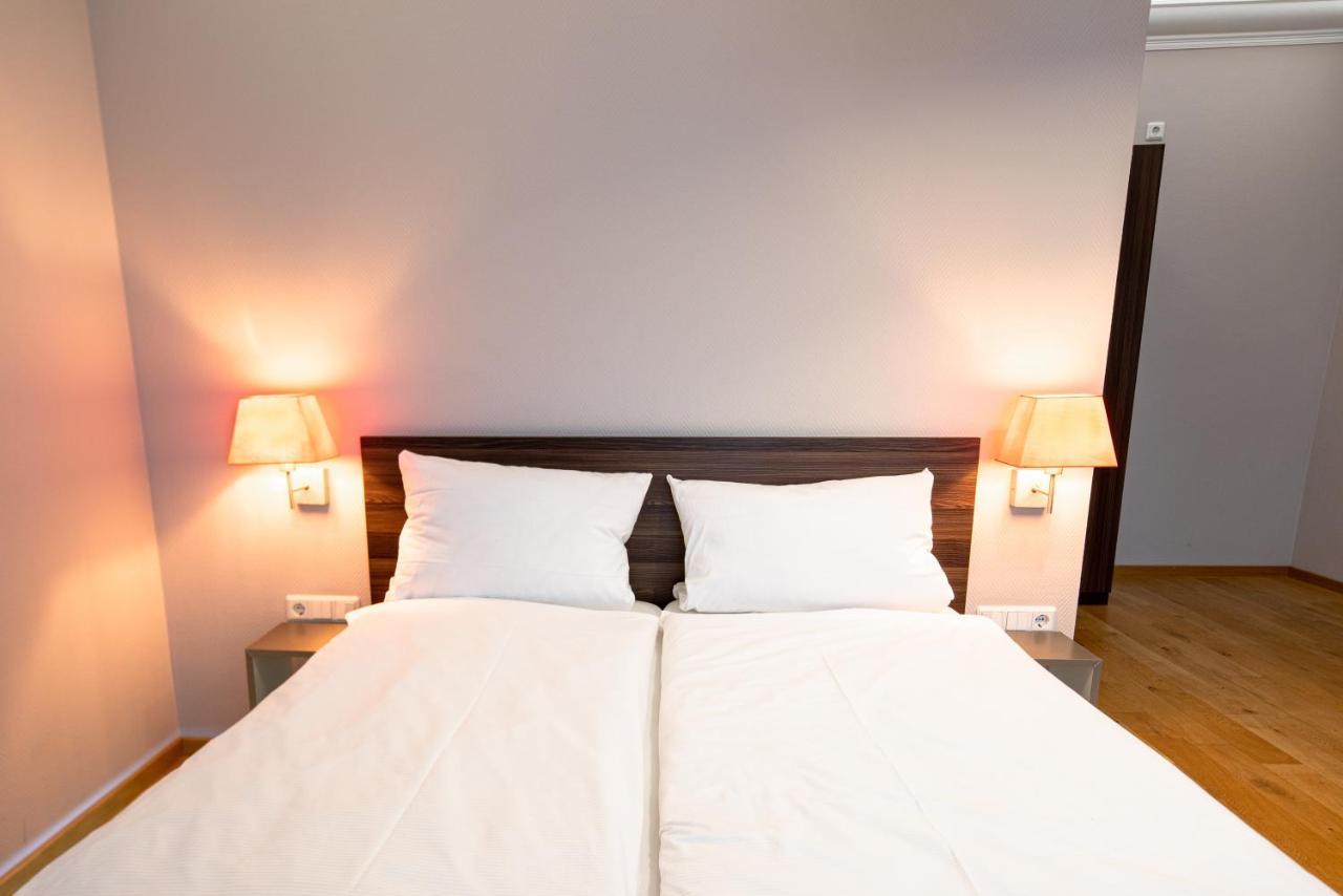 Heidelworld Aparthotel Heidelberg Bagian luar foto