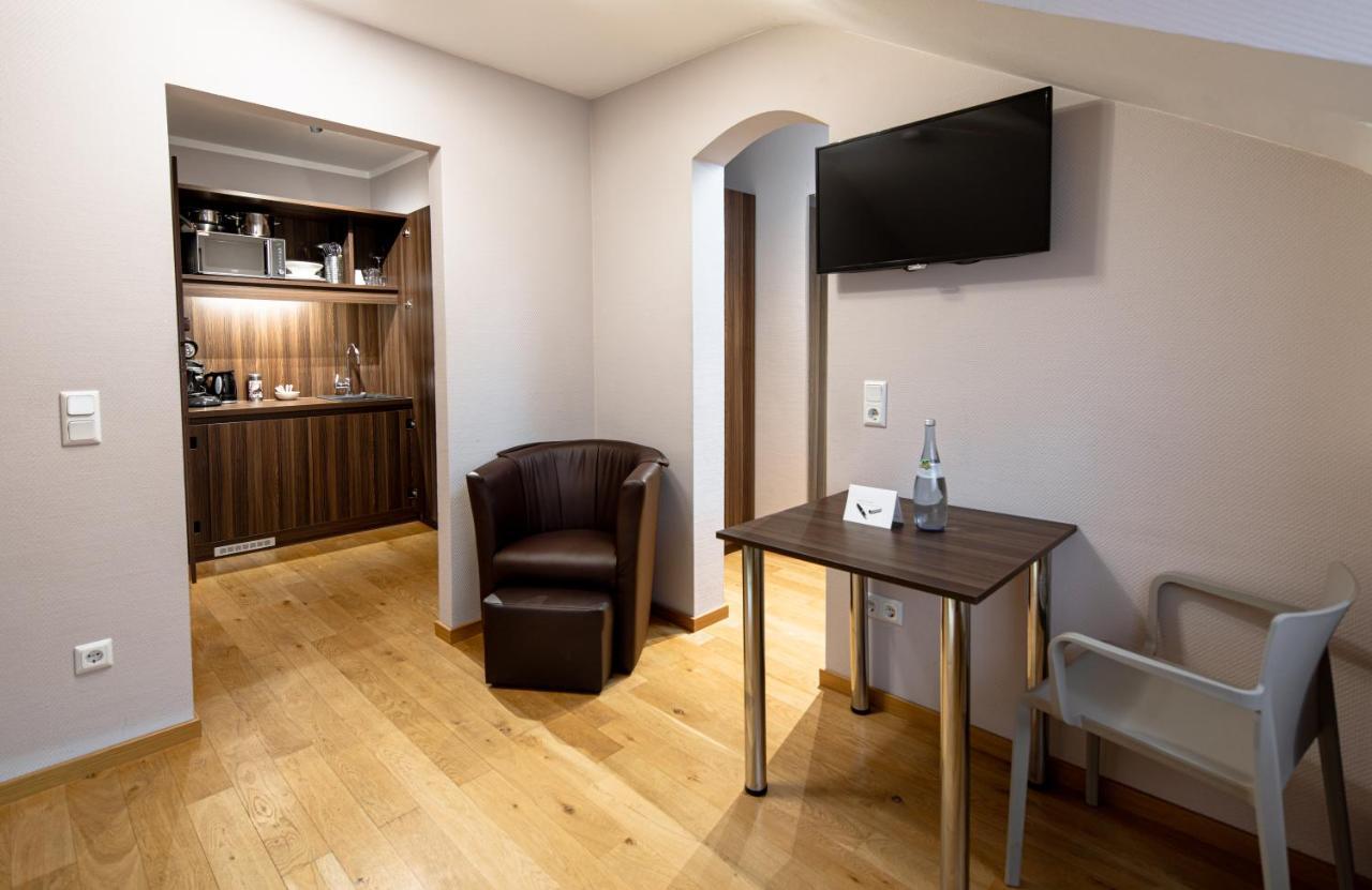 Heidelworld Aparthotel Heidelberg Bagian luar foto