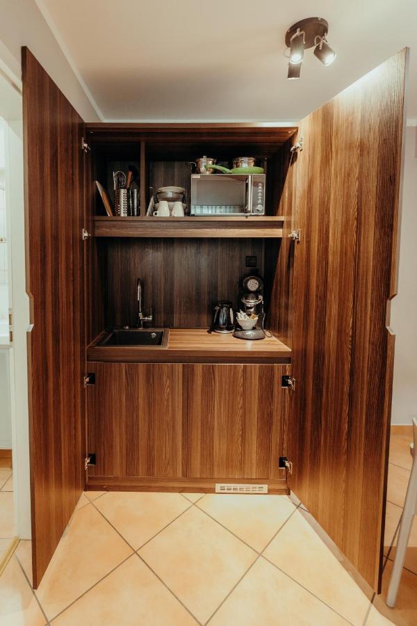 Heidelworld Aparthotel Heidelberg Bagian luar foto